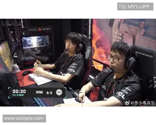 电竞比分赛后复盘FPX与EDG团队协作的精彩瞬间与战术分析